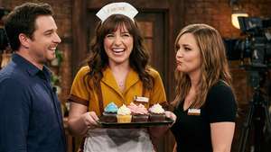 2 Broke Girls Set
