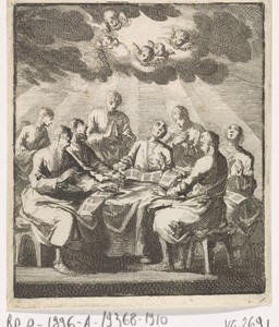 Acht zingende mannen rond een tafel