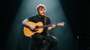 Acoustic Serenade
