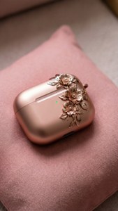 AirPods Floral Accent