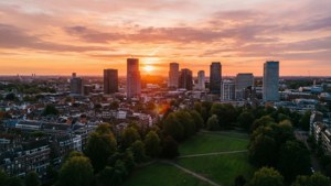 Apeldoorn Sunset Skyline