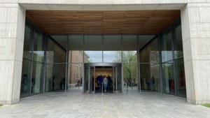 Art Museums Entrance