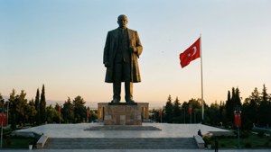 Atatürk Statue at Dawn
