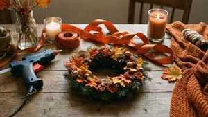 Autumn Crafting Table