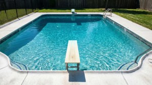 Backyard Diving Pool
