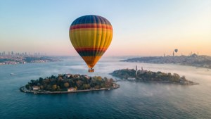 Balloons Over Princes' Islands