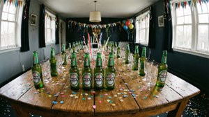 Beck's Party Table