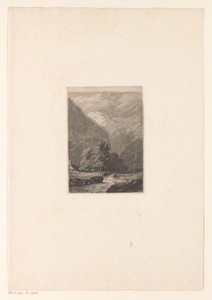 Berglandschap met loofbomen in een dal