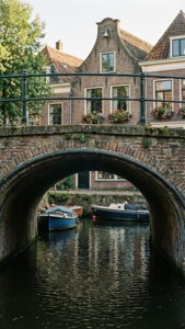 Bridge Over the Gracht