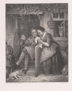 Brieflezende vrouw met man en kind