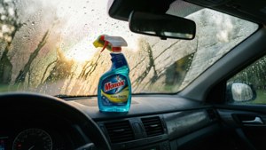 Car Windshield Clean