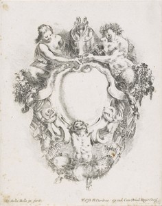 Cartouche met twee mannelijke en een vrouwelijke sater en een kruik met wijn