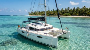 Catamaran Tropical Lagoon