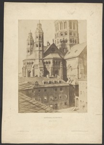 Cathédral de Mayance. Façade Sud-est.