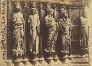 Cathédrale de Reims. Figures du Grand Portail.