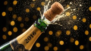 Champagne Toast 2016