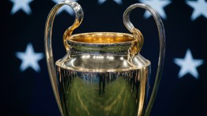 Champions Trophy Close-up