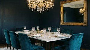 Chic Dining Room Elegance