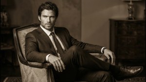 Classic Hollywood Elegance