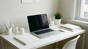 Clean Desk Setup