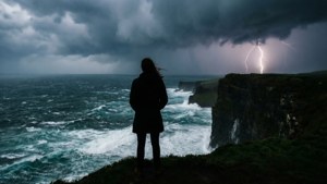 Cliff Edge Solitude