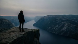 Cliff of Solitude