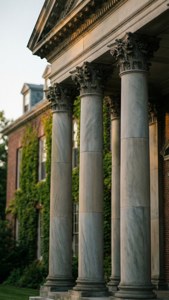 Columns of Dartmouth Hall
