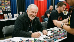 Comic Con Signing