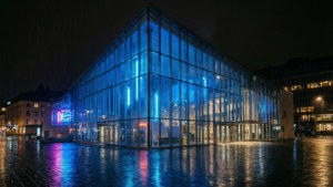 Concert Hall Glow