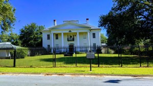 Confederacy House