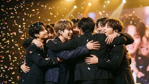Confetti Group Hug