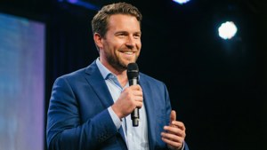 Confident Speaker