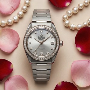 Constellation Floral Elegance