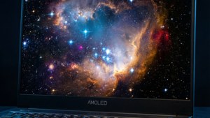 Cosmic AMOLED Display