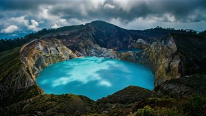 Crater Lake Turquoise