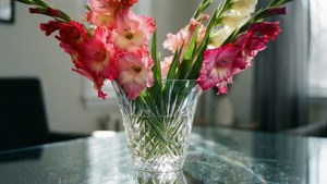 Crystal Vase Gladiolus