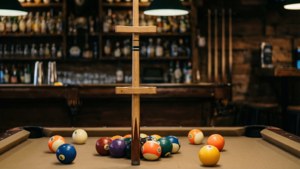 Cue Rack Stand
