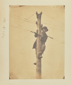 Cutting telegraph wire and connecting the ends, so that the point at which the connection is broken cannot be seen from the ground
