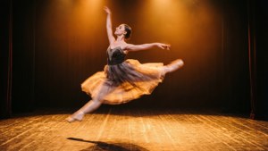 Dance Academy Leap