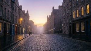 Dawn on the Mile