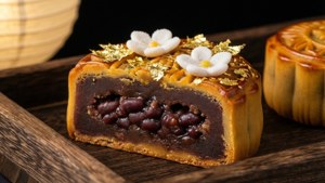 Delicate Mooncake Detail