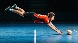 Diving Save in Blue