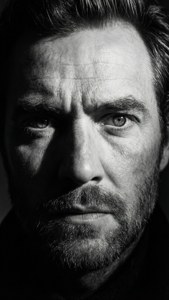 Dramatic Black and White