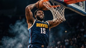 Dramatic Dunk