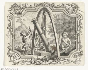 Drie putti richten zuil op met takel, in cartouche