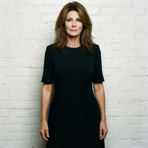 Editorial Black Dress
