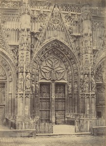 Entrée principale du portail de St. Wulfrand à Abbeville