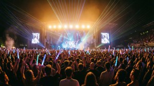 Euphoric Crowd