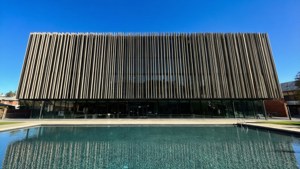 Eureka Centre Modern