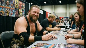 Fan Signing at Comic Con